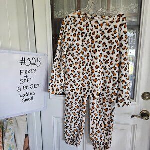 Fuzzy Cheetah Print Ladies PJ Set